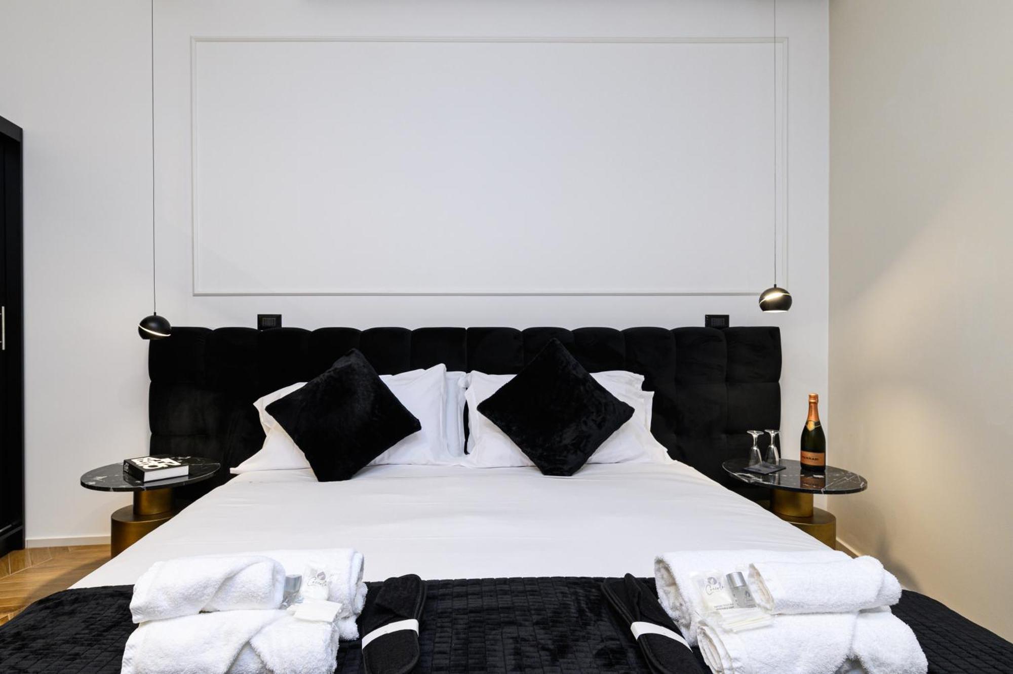 Guest house Elegant